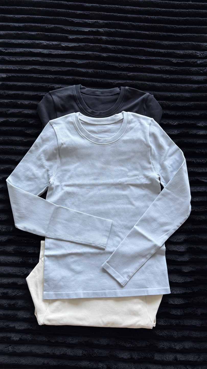 Long Sleeve Shirts - Size Small (XS)
