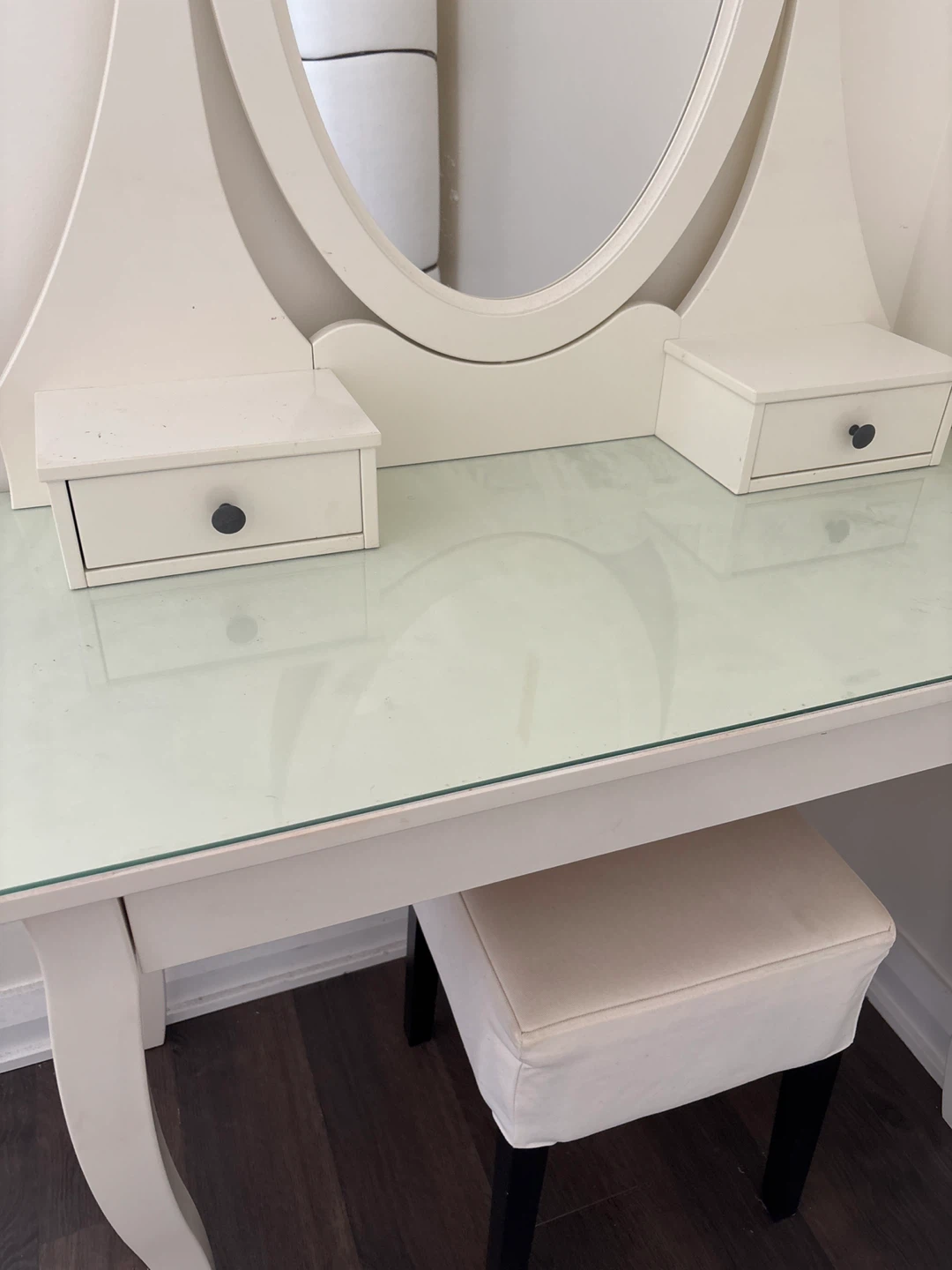 IKEA White Vanity Makeup Table with Stool - photo 2