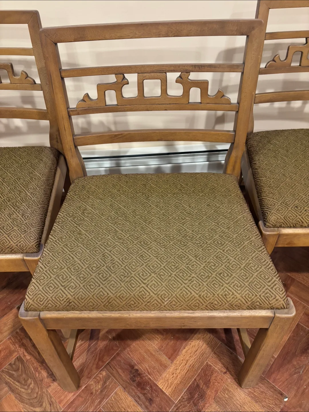 Must move soon! Lowering prices for Vintage Dining room set image indicator(4)