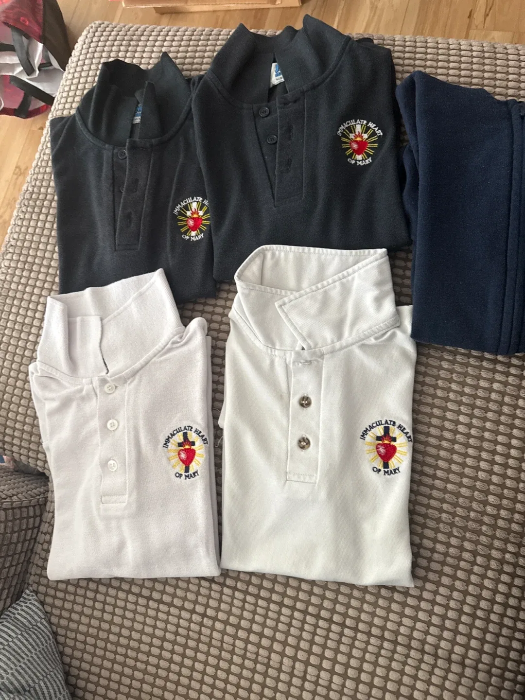 Immaculate Heart of Mary School Uniform thumbnail