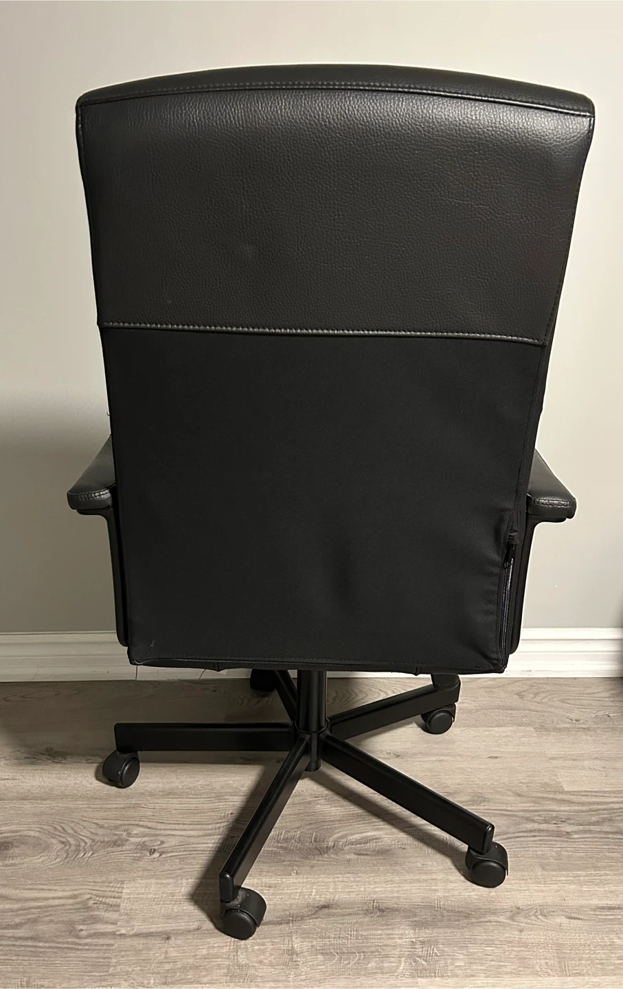 Black Leather Office Chair - photo 2