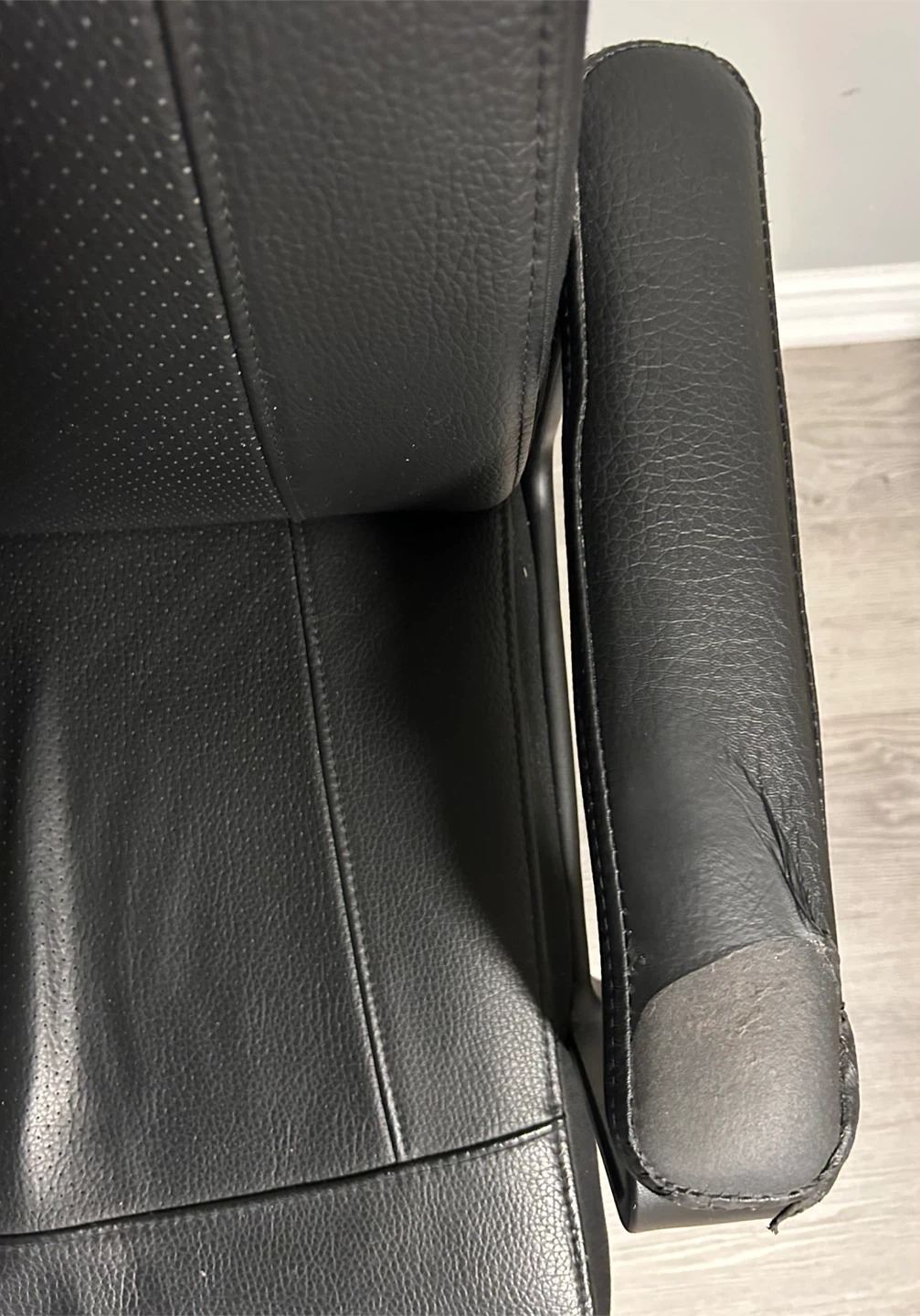 Black Leather Office Chair - photo 3