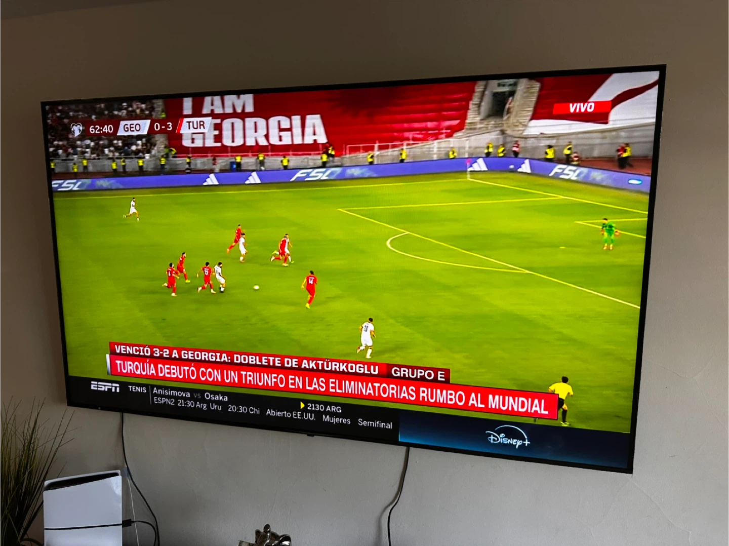 LG Smart TV - photo 2