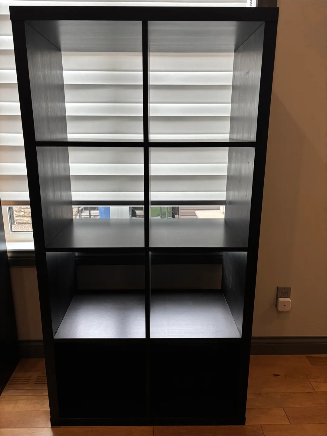 IKEA Kallax Shelf - black/brown image indicator(2)