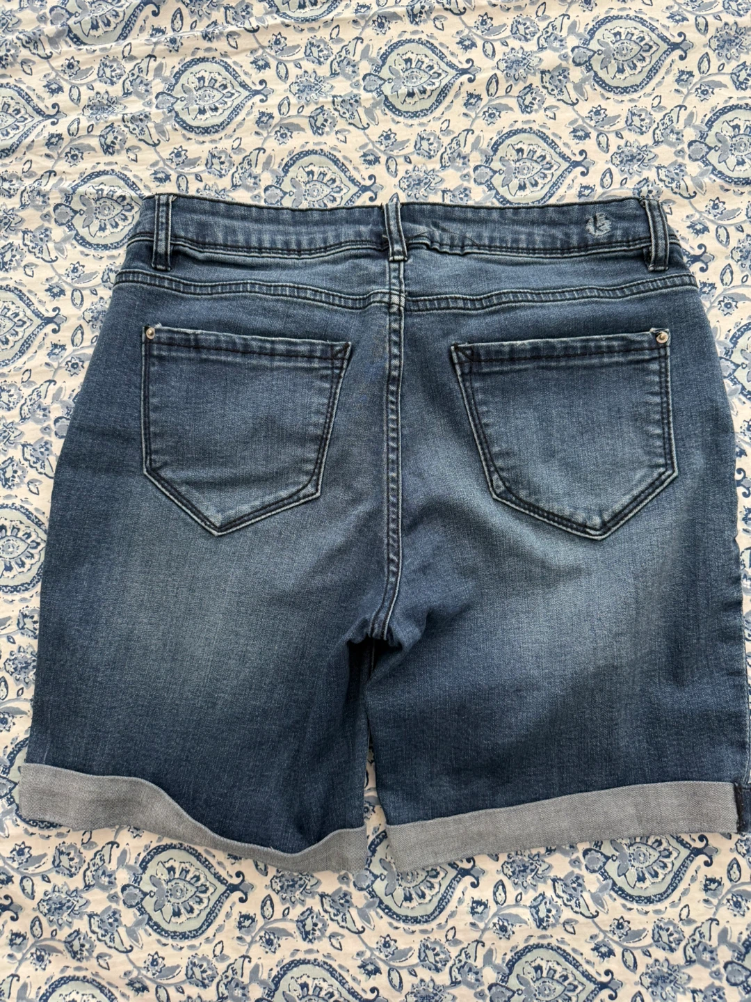 Kensie Jeans Denim Shorts - Size 6 - photo 2