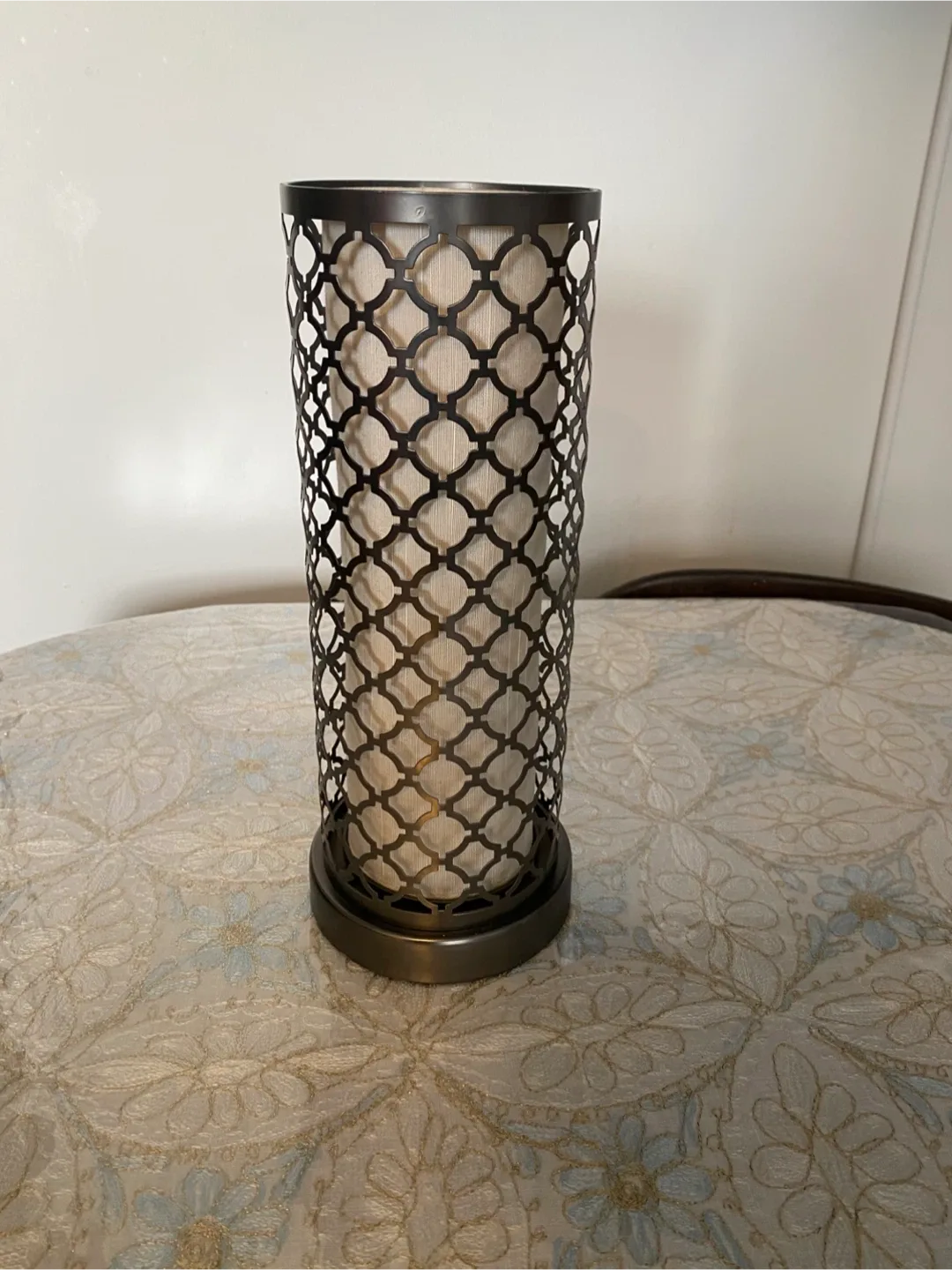 Bouclair Metal & Fabric Table Lamp image indicator(3)