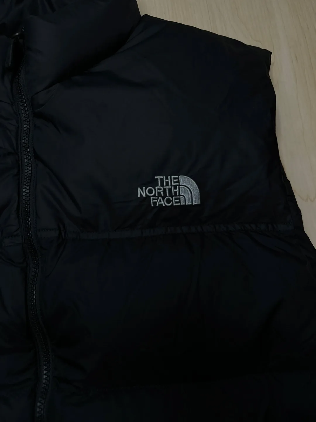 North face vest image indicator(3)