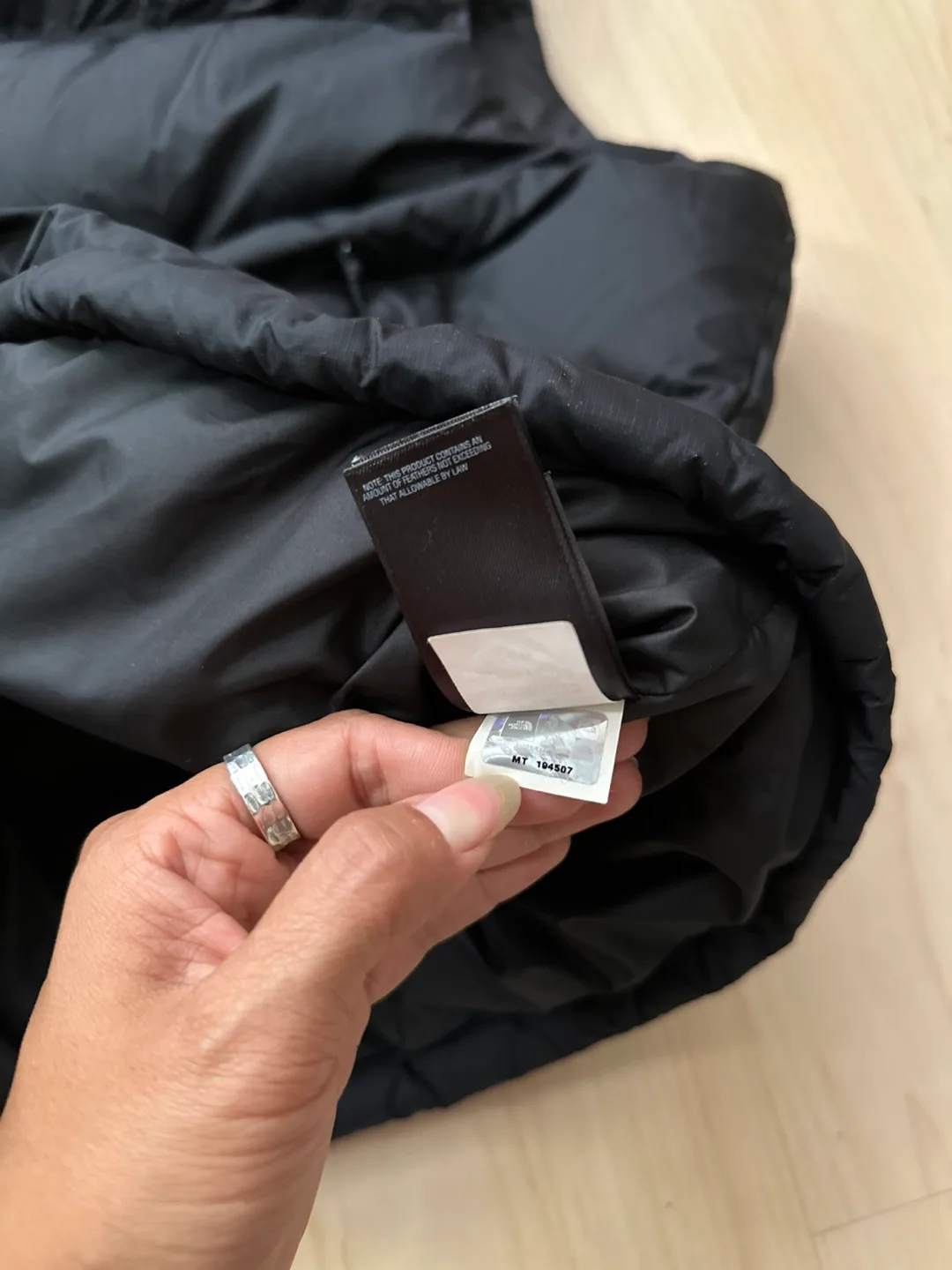 North face vest image indicator(6)