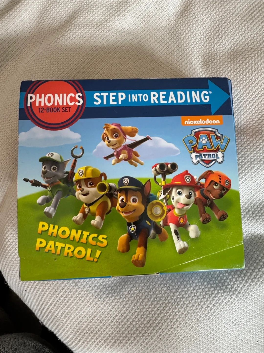 Paw Patrol Phonics Step Into Reading 12-Book Set thumbnail
