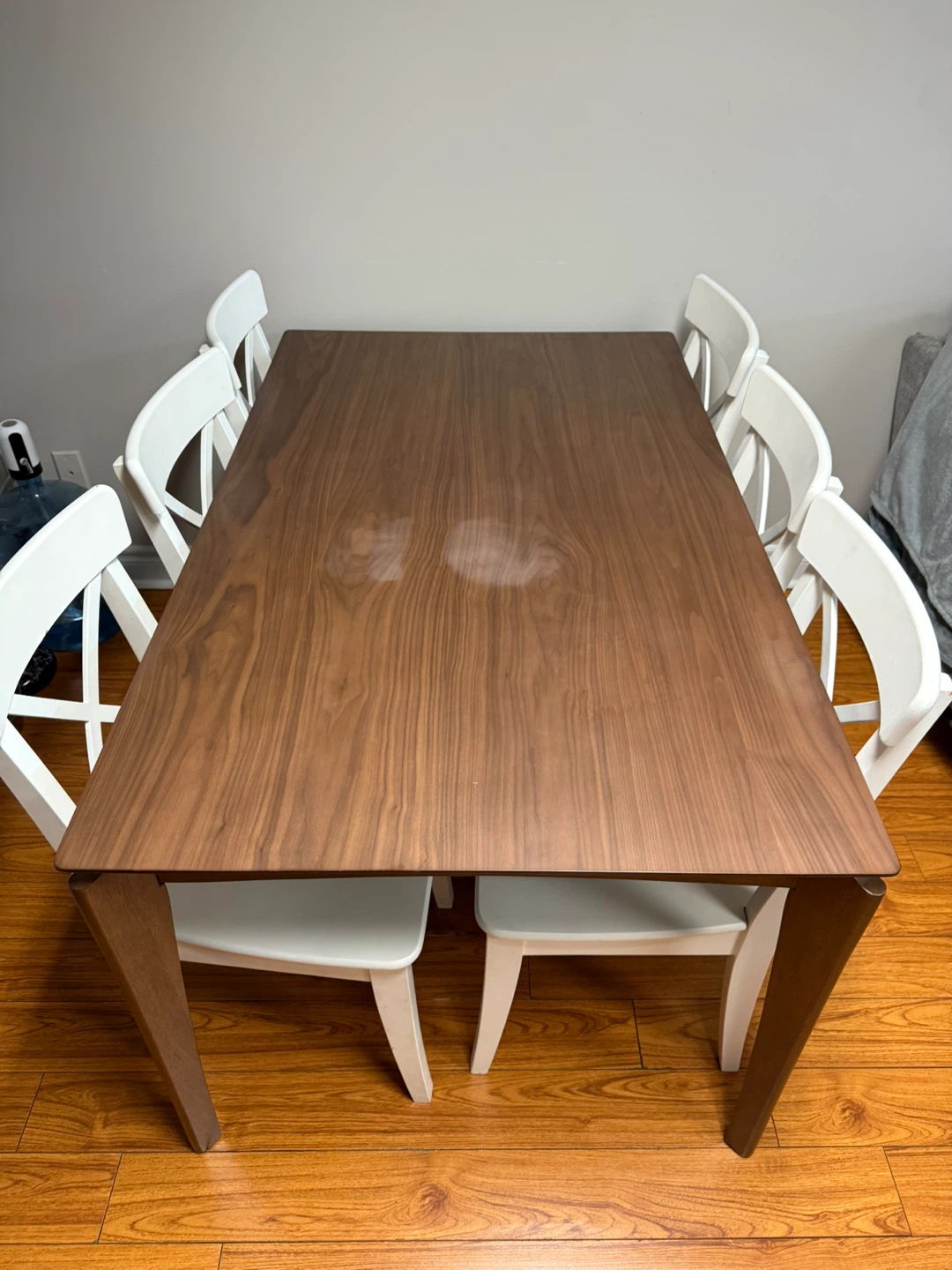 Dining Table with 6 White Chairs 59 1/2 x35 1/2
