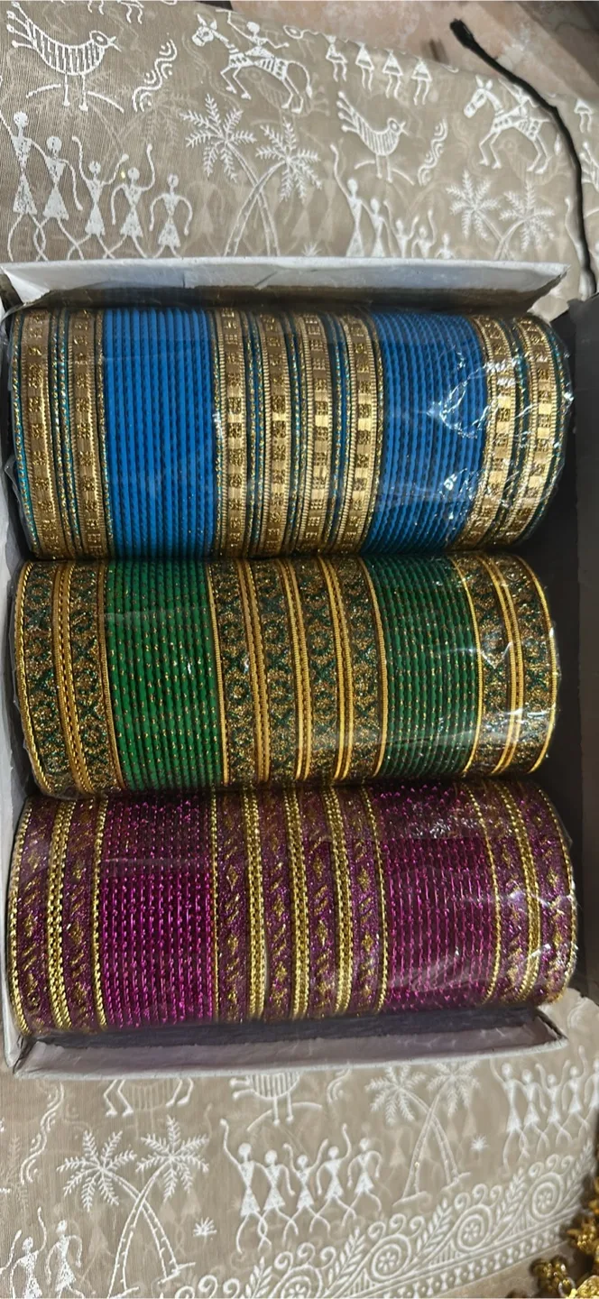 Bangles l thumbnail