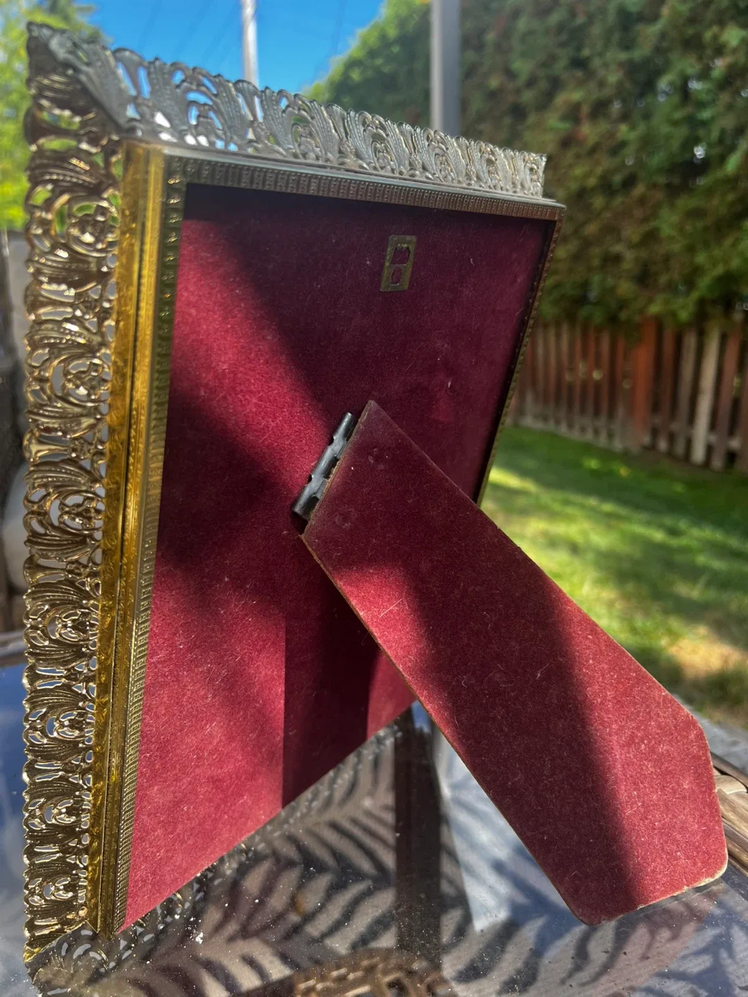 Ornate Gold Picture Frame image indicator(4)