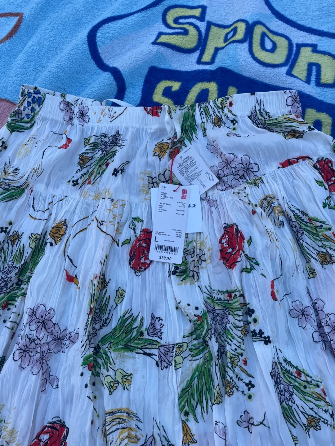 Uniqlo x Marimekko Floral Print Skirt - Size L image indicator(2)