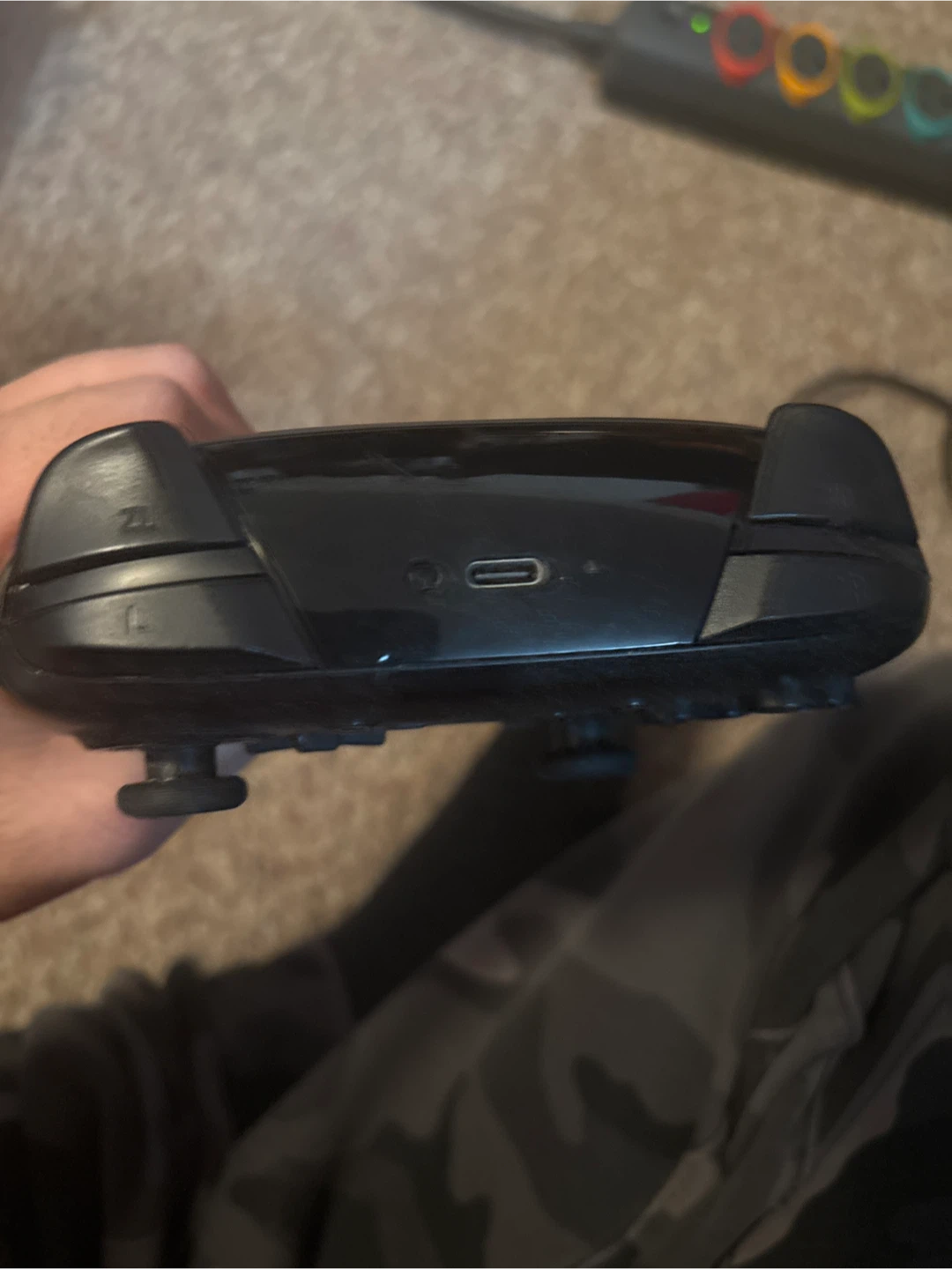 Nintendo Switch Pro Controller - Black - photo 2