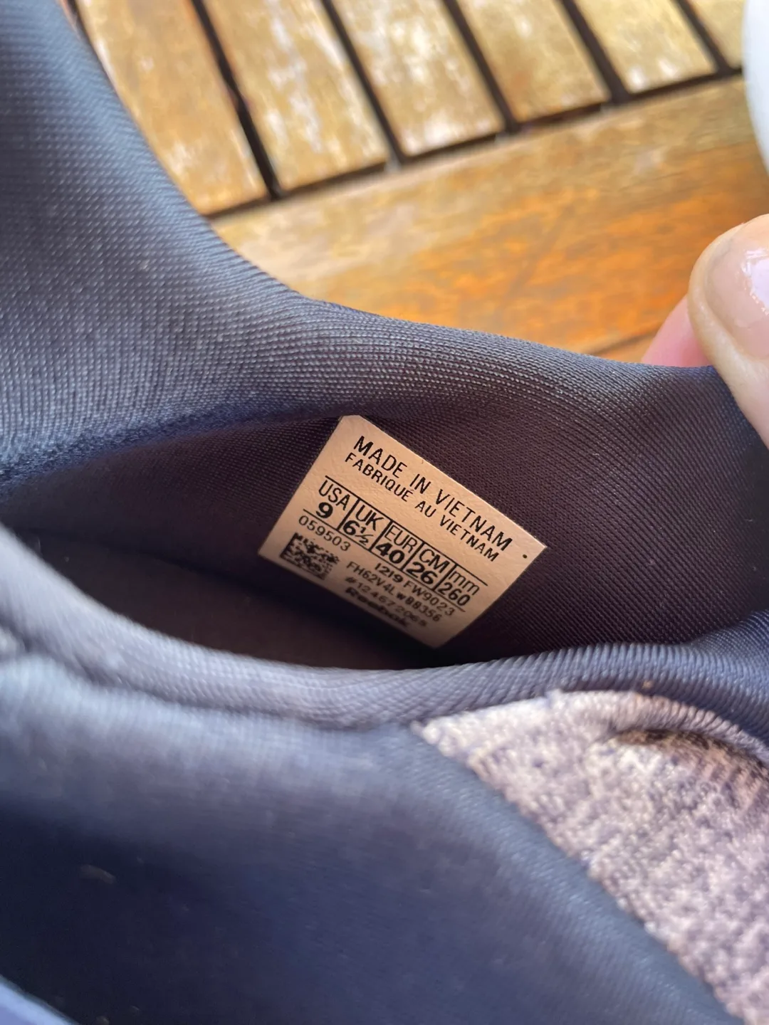 Reebok Slip-On Sneakers US 9 image indicator(2)