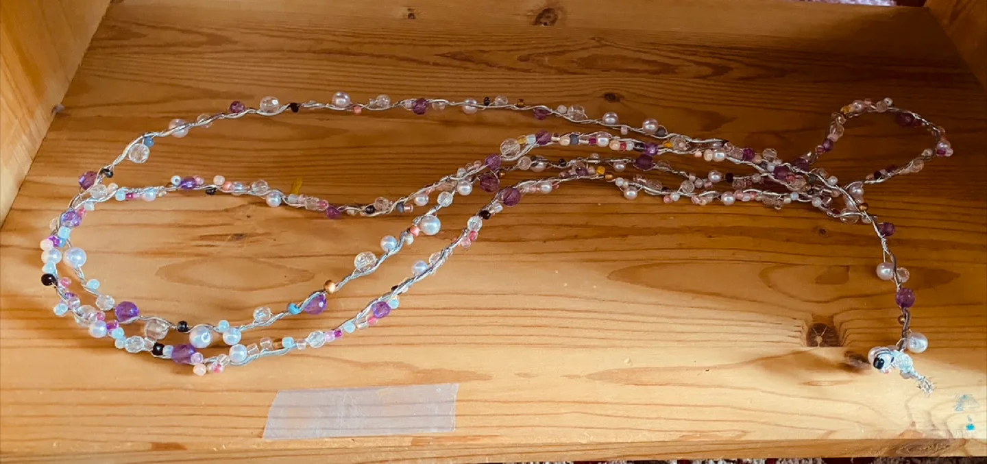 Handmade Beaded Bracelet - Purple & White image indicator(2)