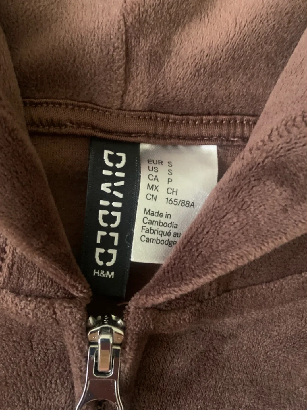 H&M Divided Brown Velour Zip-Up Hoodie - Size S image indicator(2)