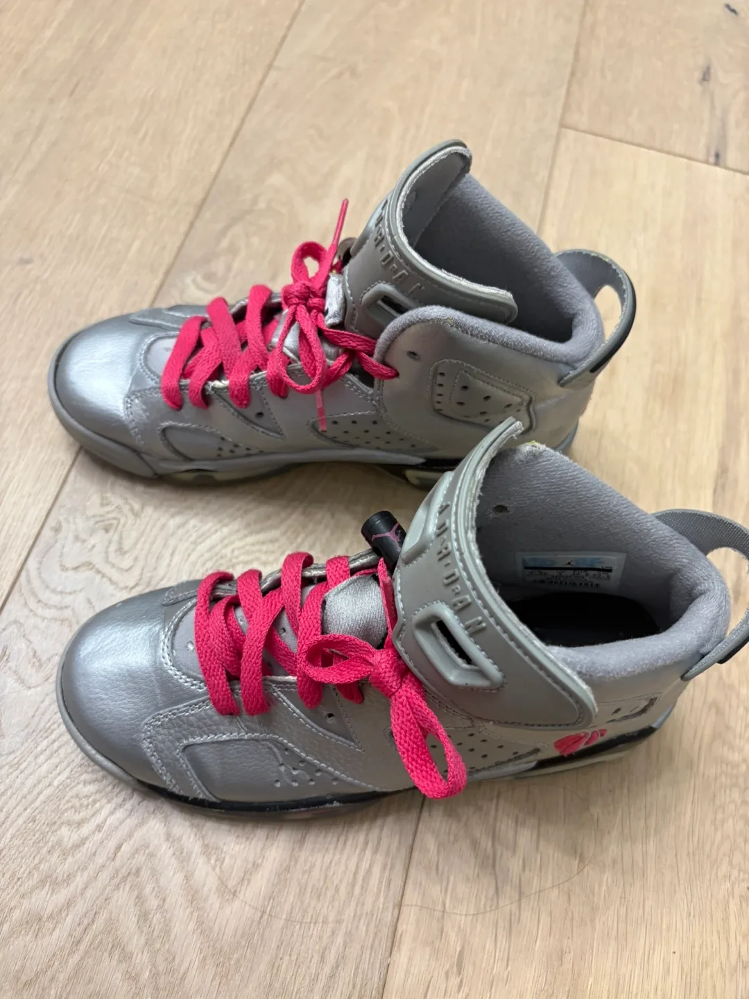 Kids shoes image indicator(4)