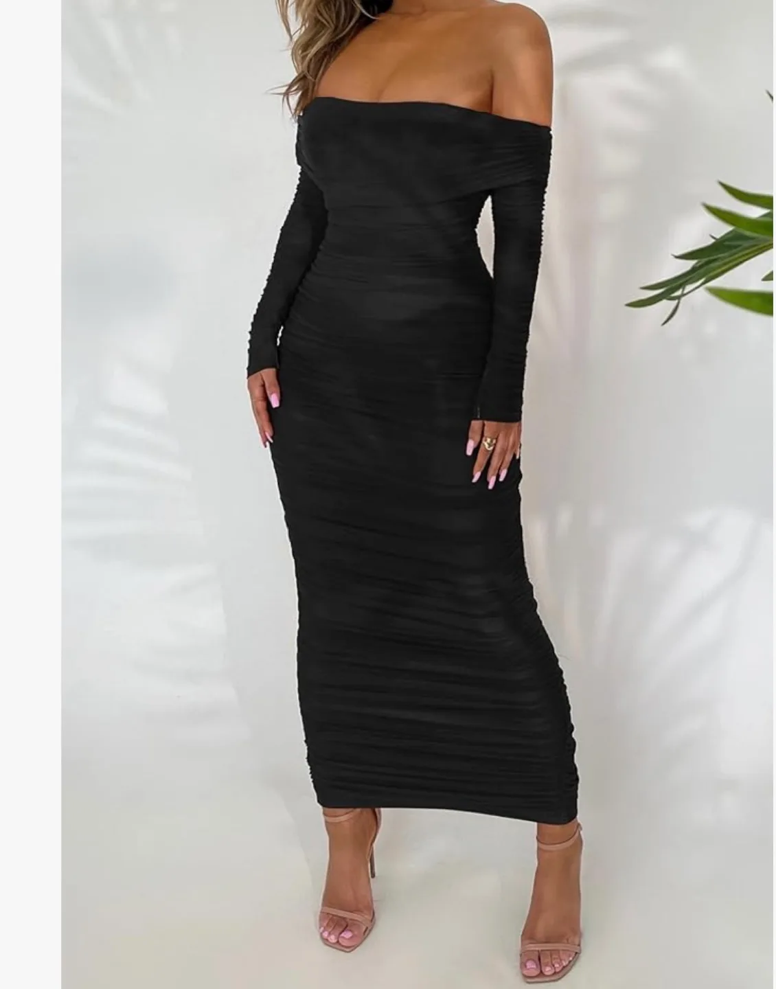 Pretty garden black Sleeve Ruched Dress - Size Small thumbnail