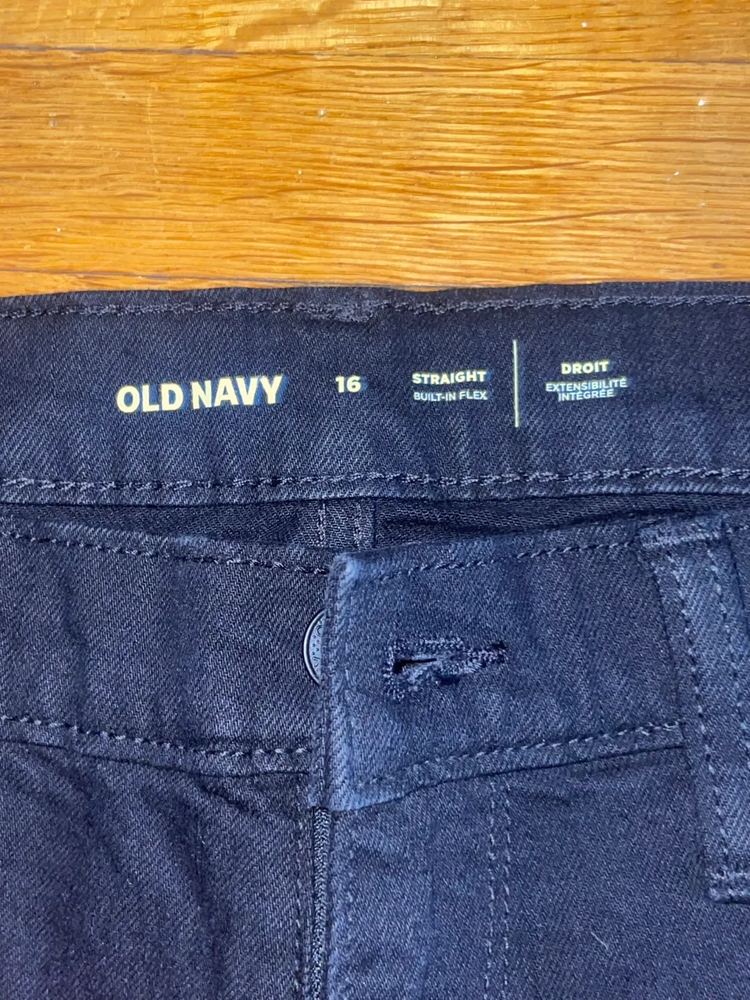 Old Navy Straight Built-In Flex Jeans - Size 16 image indicator(2)