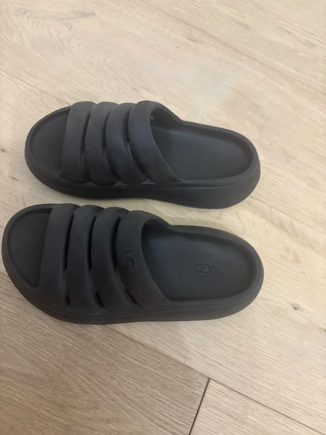 Kids shoes youth image indicator(4)