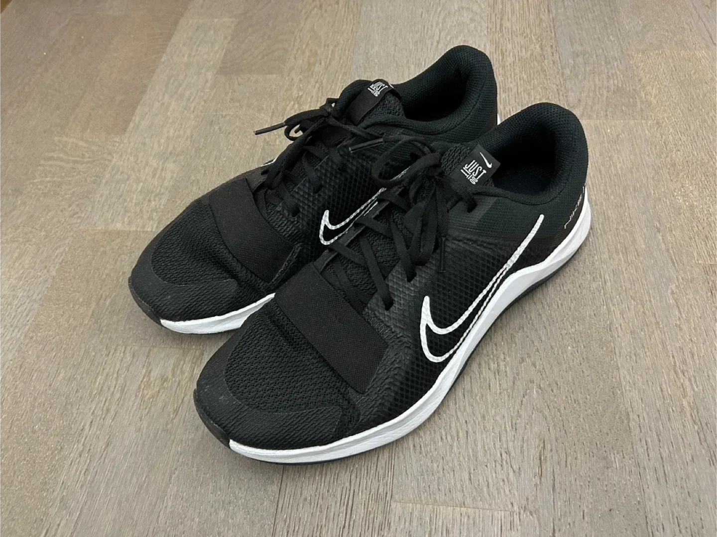 Nike Men's MC Trainer 2 Training Shoes image indicator(2)