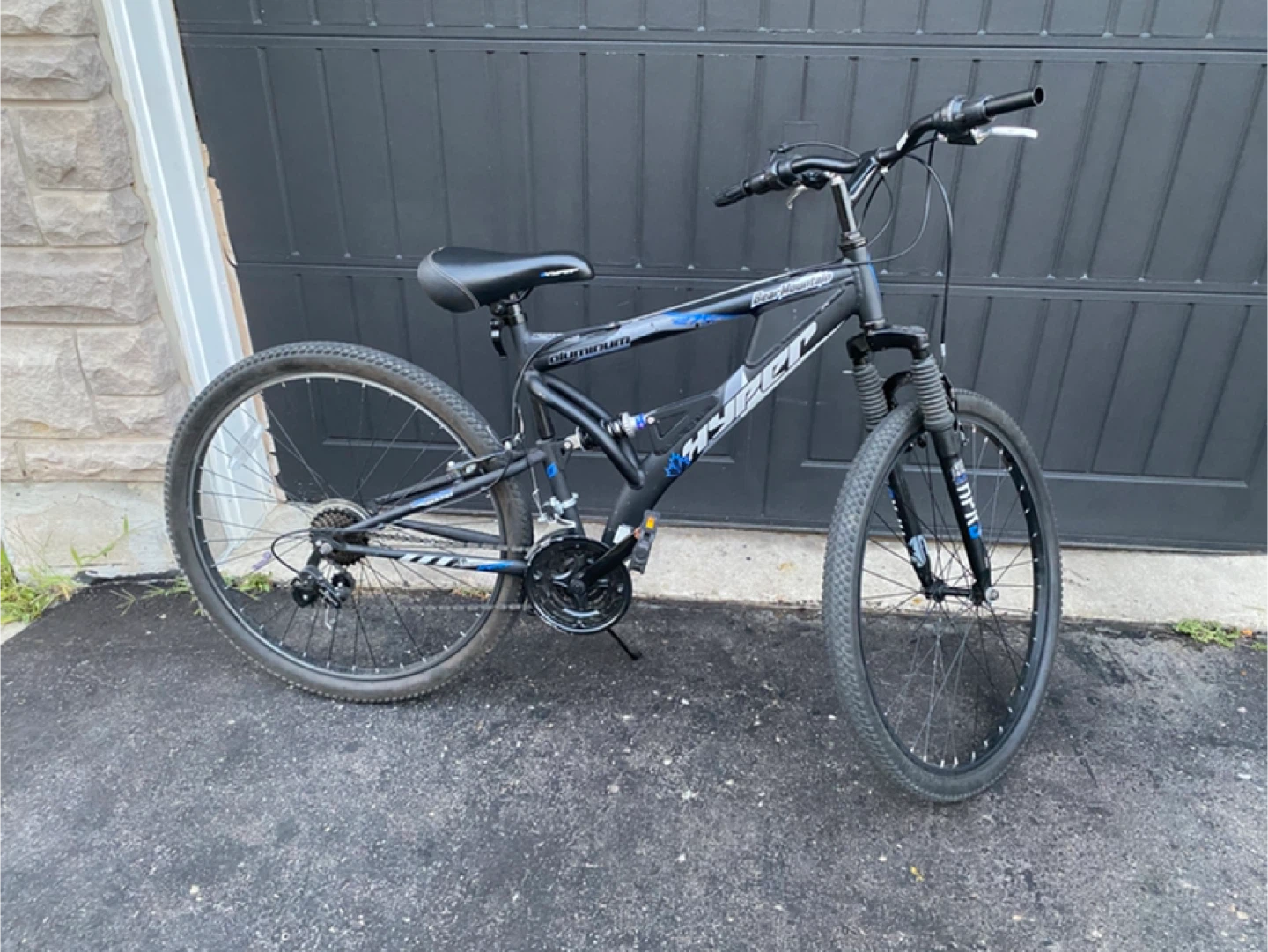 Hyper Mountain Bike