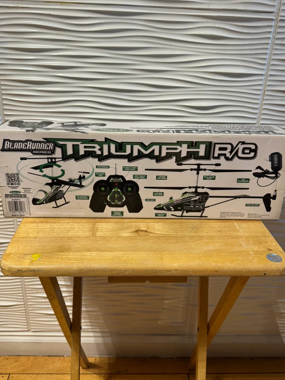 Triumph R/C Blade Runner Helicopter image indicator(2)