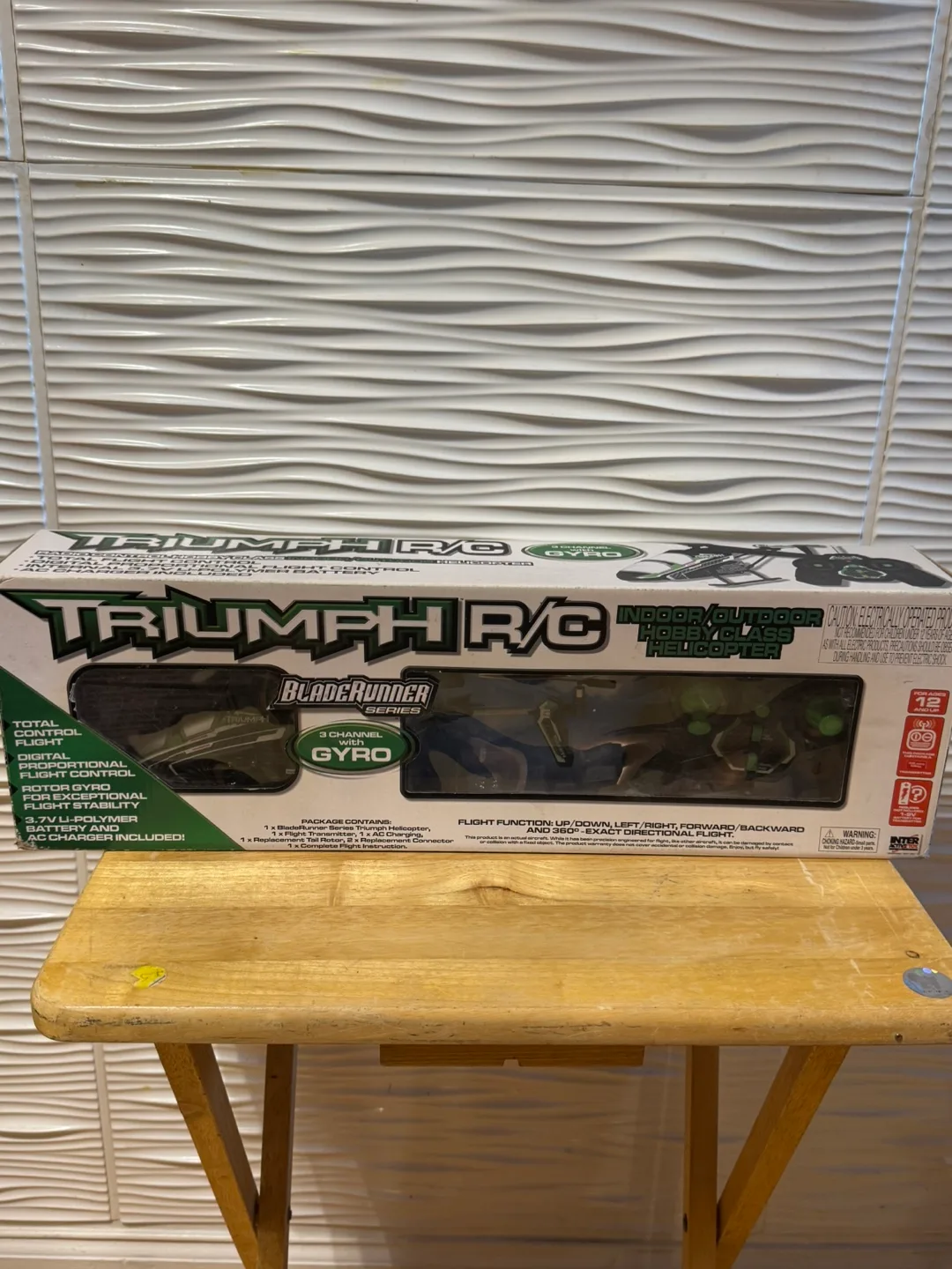 Triumph R/C Blade Runner Helicopter thumbnail