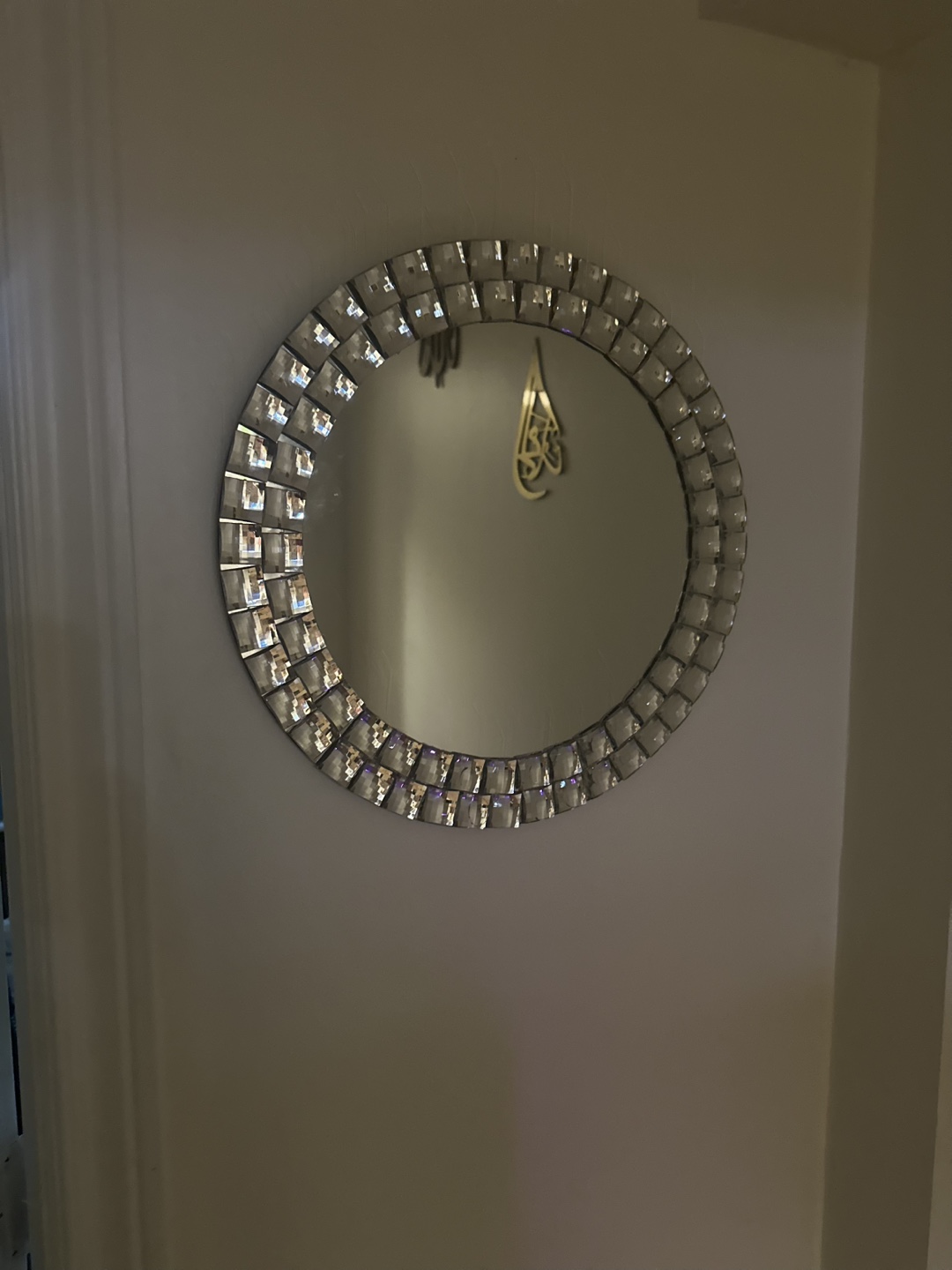 Round Crystal Accent Wall Mirror - photo 4