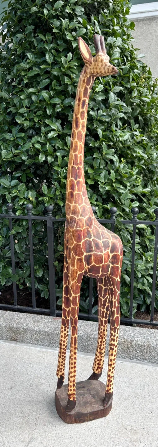 Large Carved Wooden Giraffe Statue thumbnail