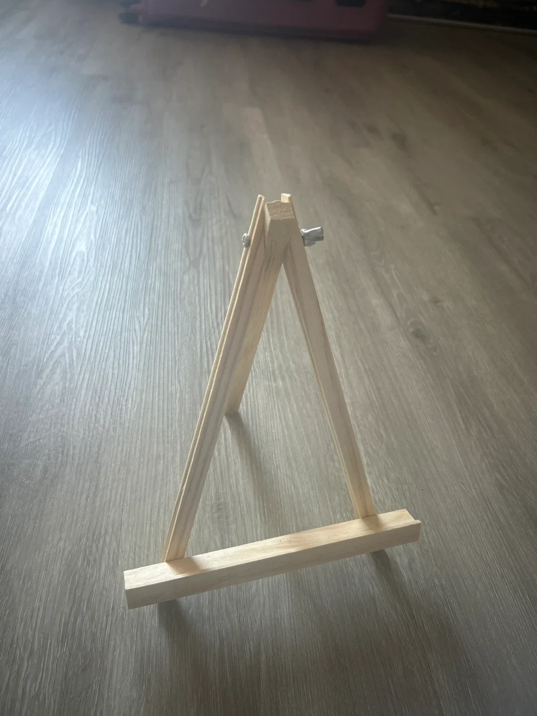 Small Wooden Canvas Stand thumbnail