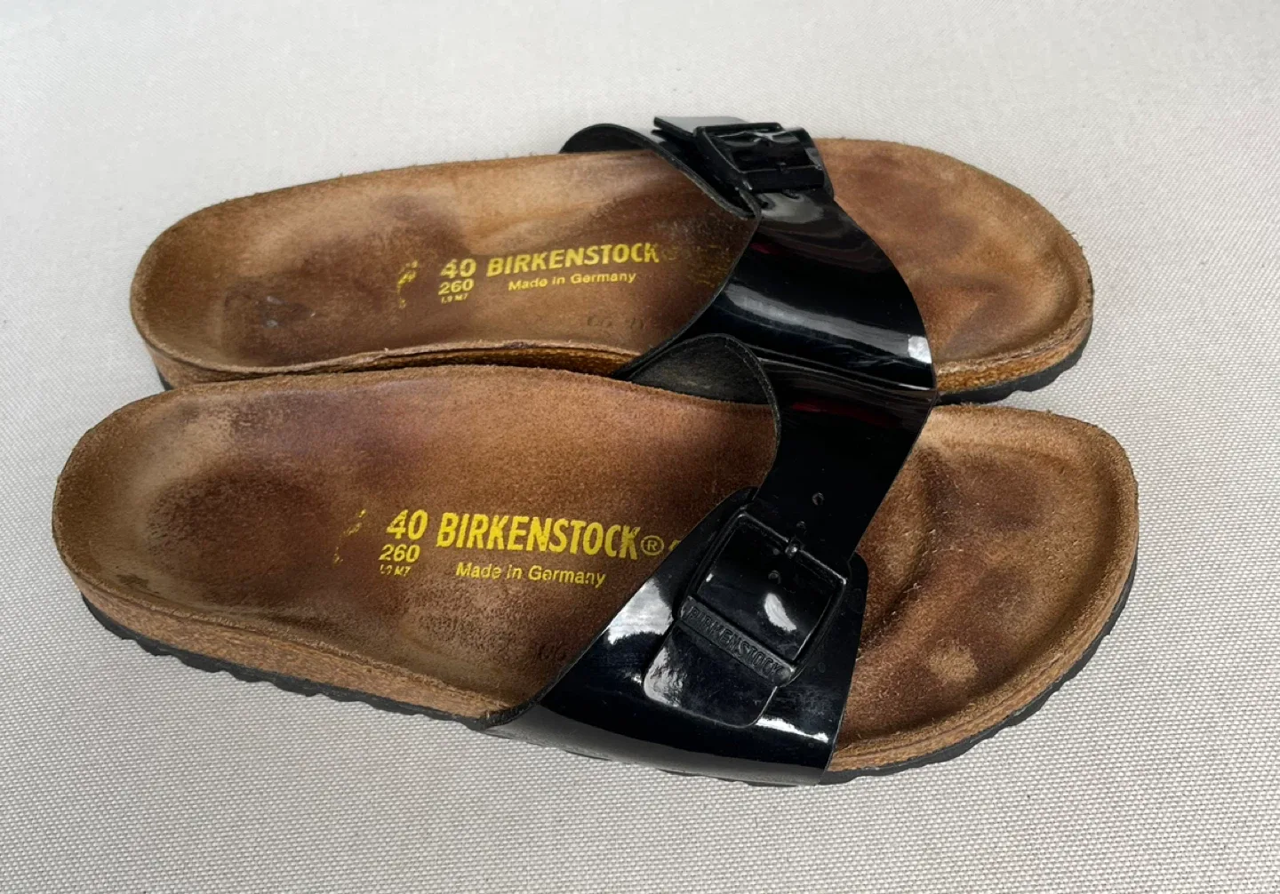 Birkenstock Germany Black Patent Leather Sandals Size 40 (US 9) image indicator(2)