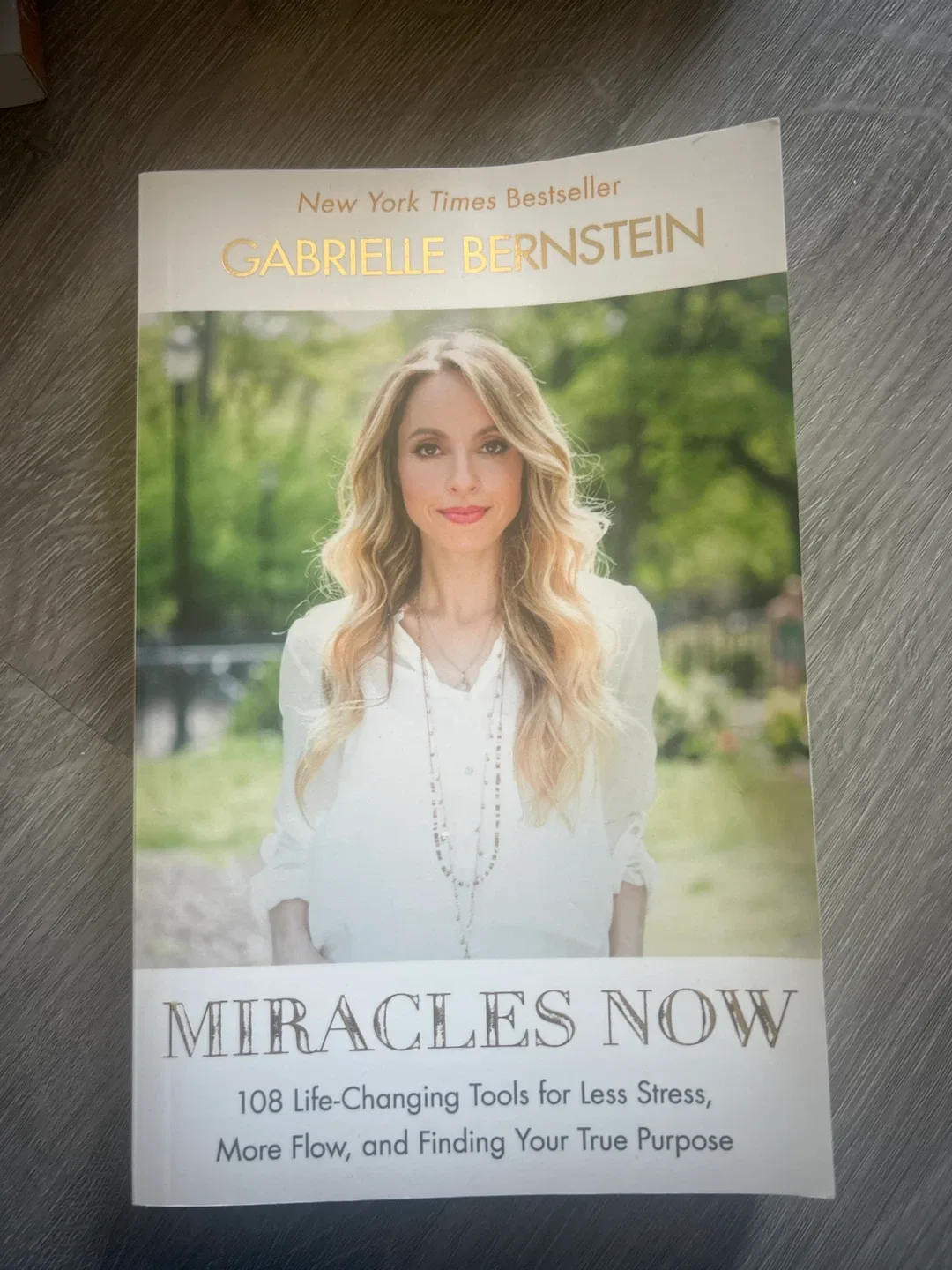 Miracles Now by Gabrielle Bernstein thumbnail
