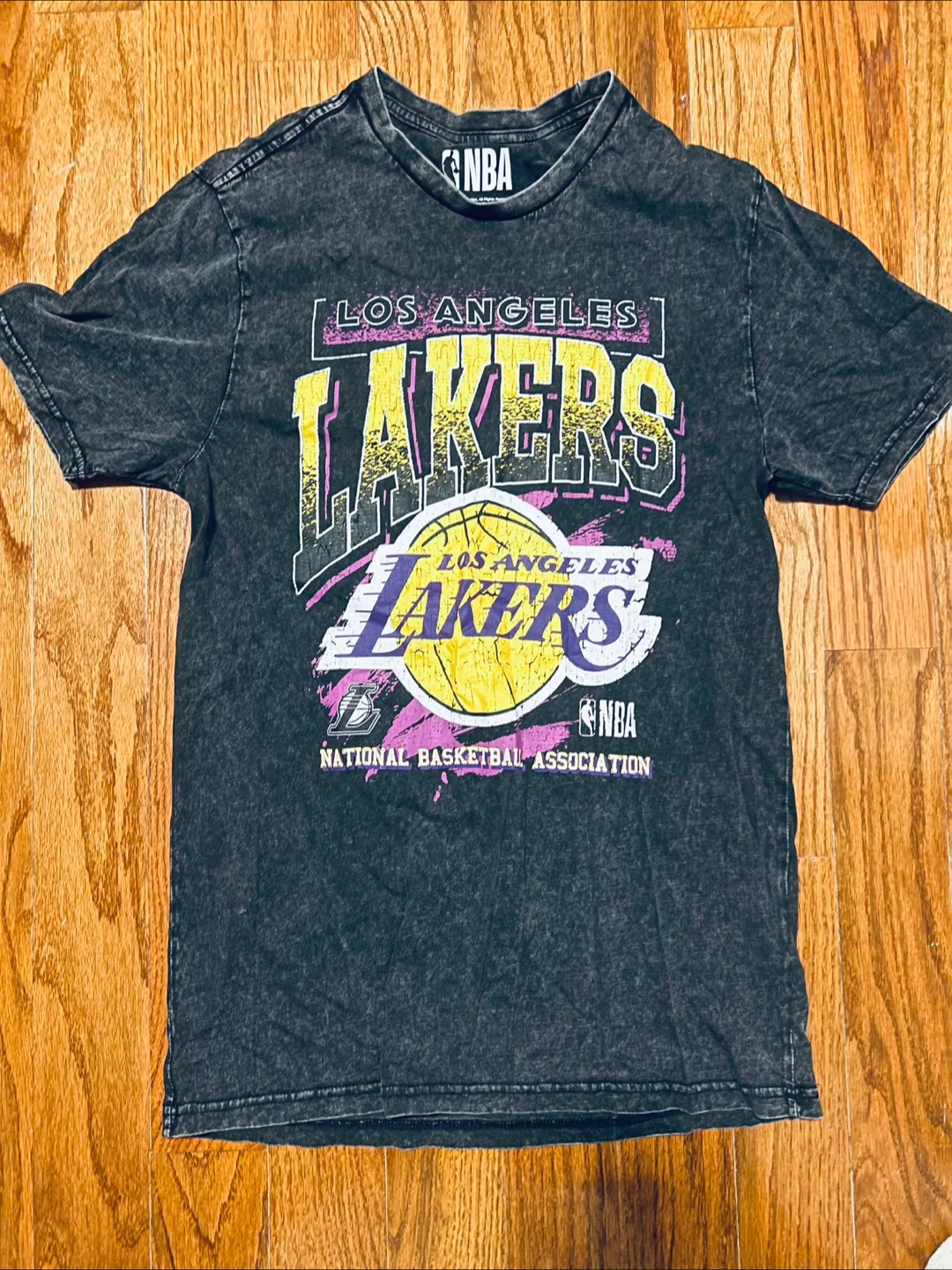 Bluebotes NBA Los Angeles Lakers T-Shirt size medium thumbnail