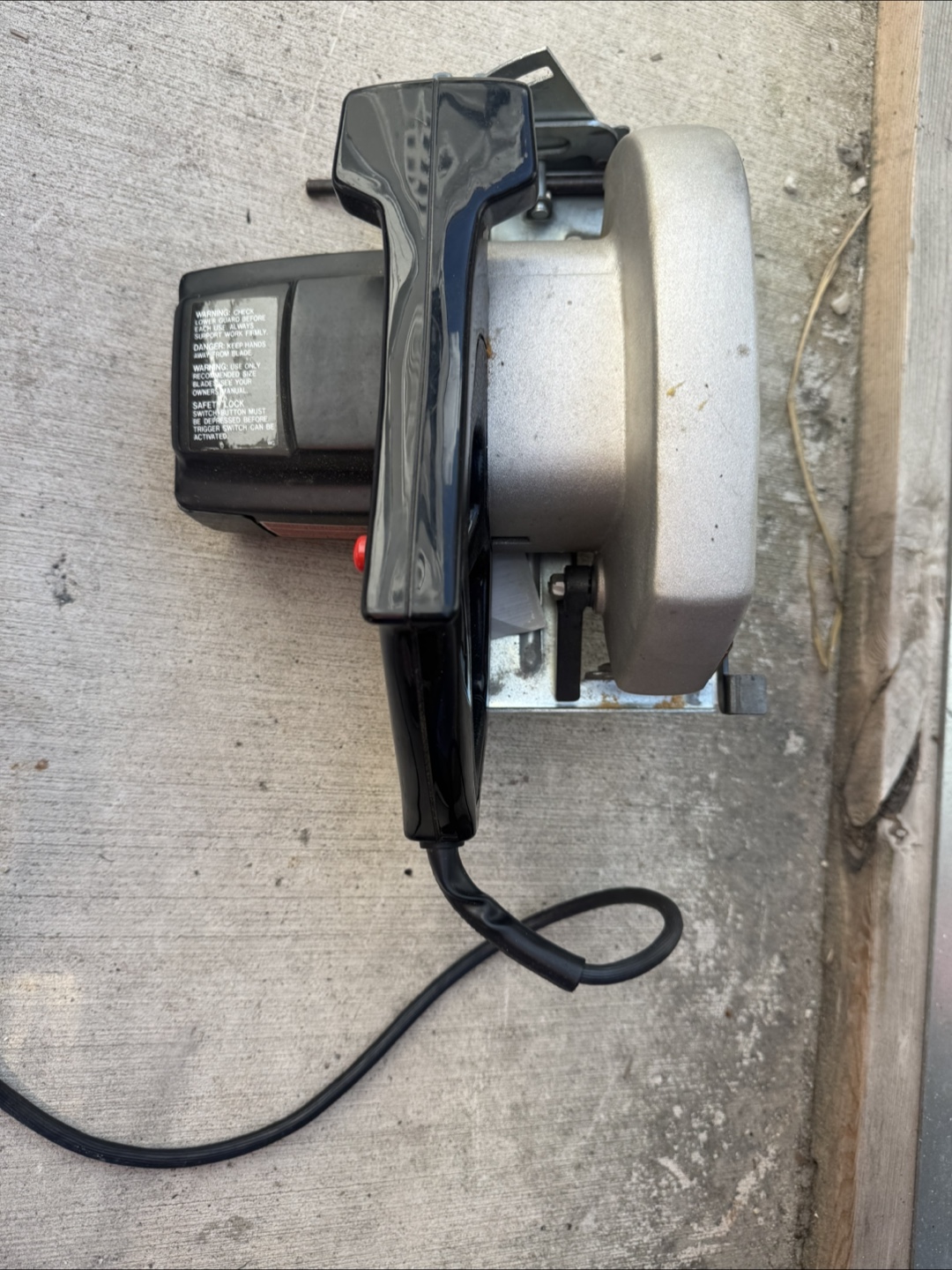 Craftsman 7 1/4" Circular Saw - Model 315.10940 - photo 2