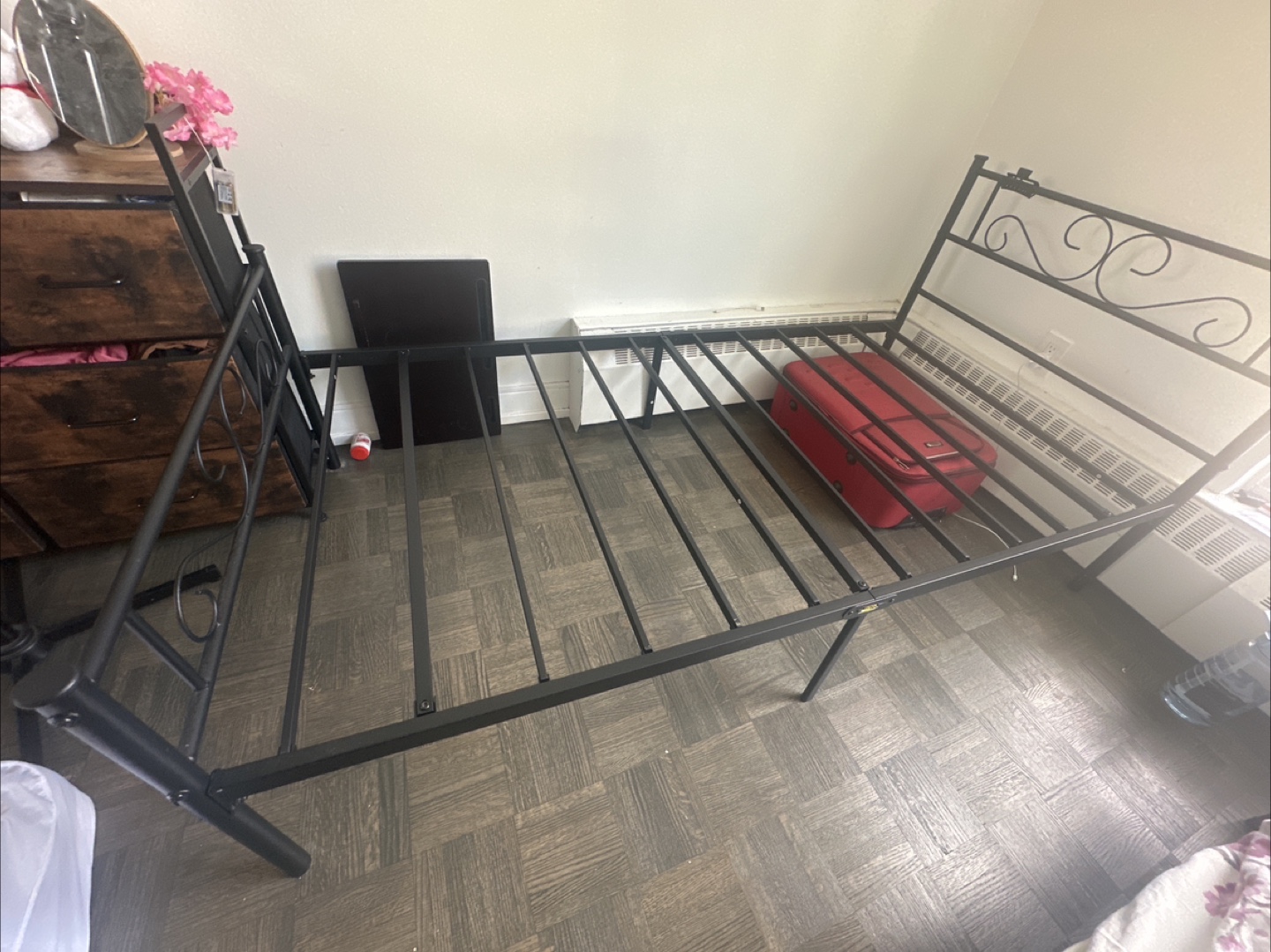 Black Metal Bed Frame - Great Condition! - photo 2
