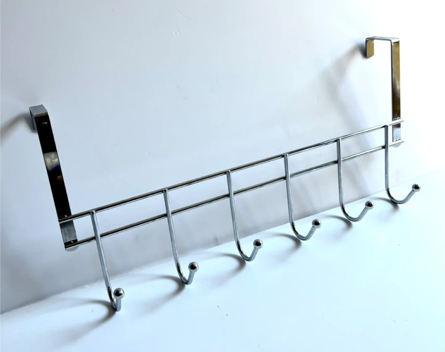 Over-the-Door 6 Hooks Rack image indicator(2)