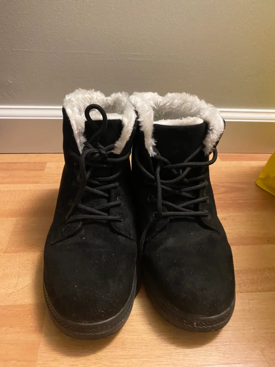 Black Winter Boots thumbnail