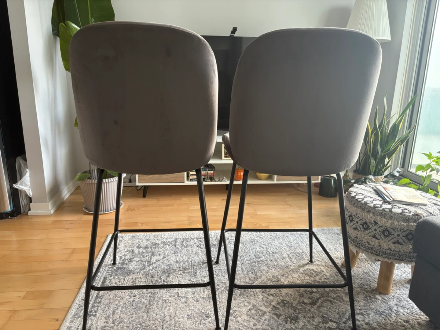 Structube - Judith Velvet Bar Stools (Set of 2) - photo 2