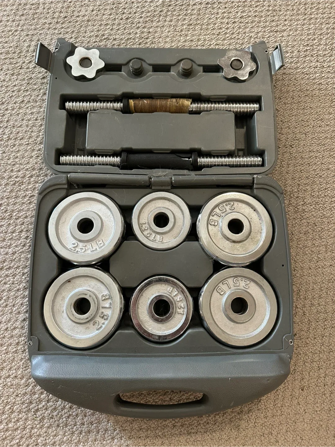 Weight Set with Case - 2.5 and 1.25LB Plates thumbnail