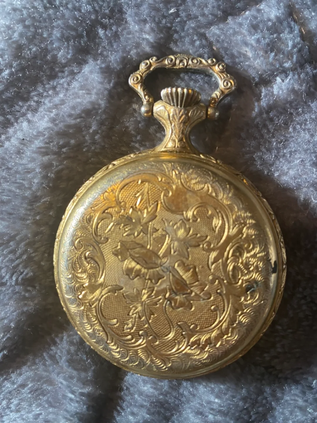 Vintage Gold Pocket Watch(60) image indicator(2)