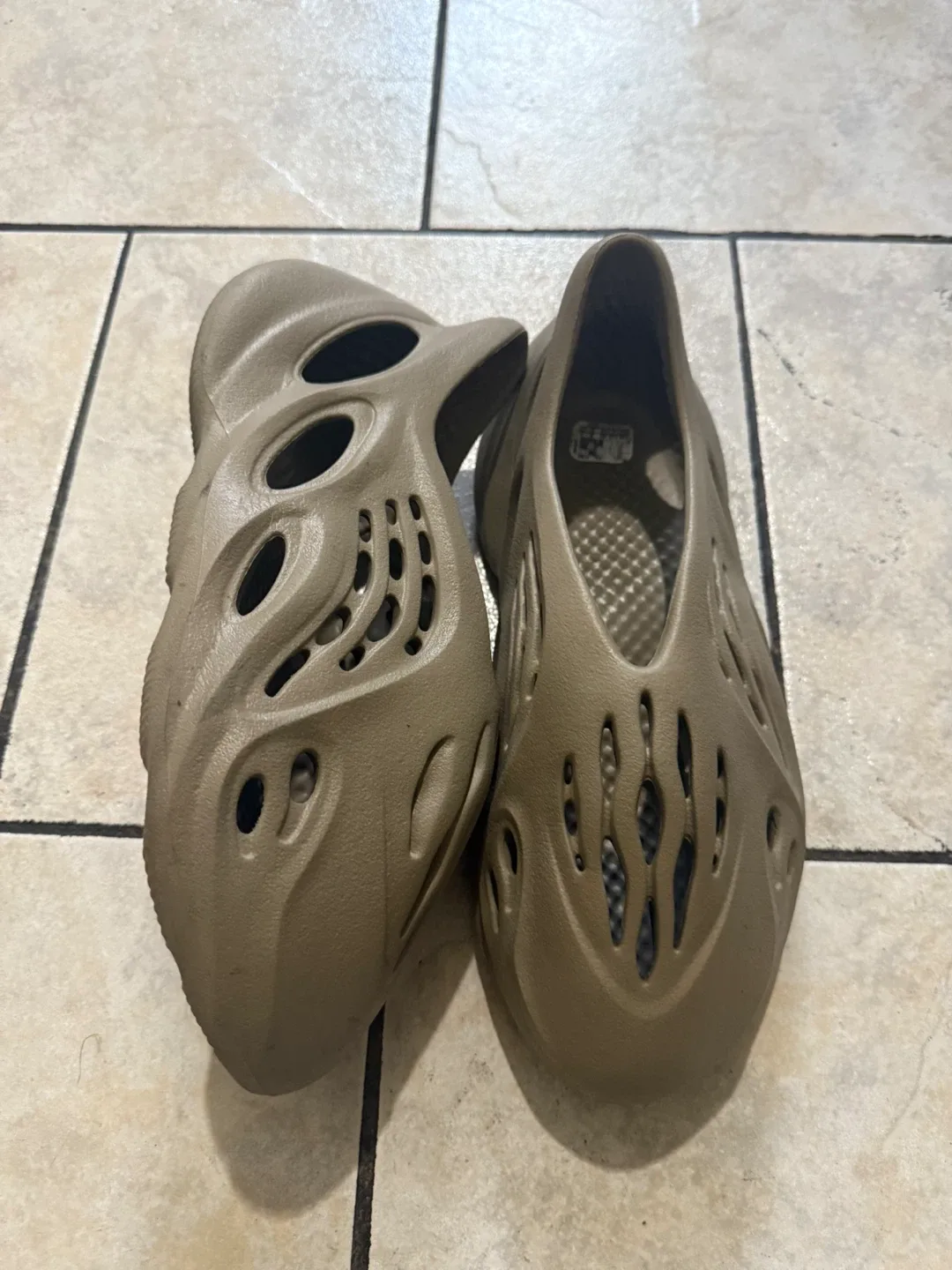 Adidas Yeezy Foam Runner