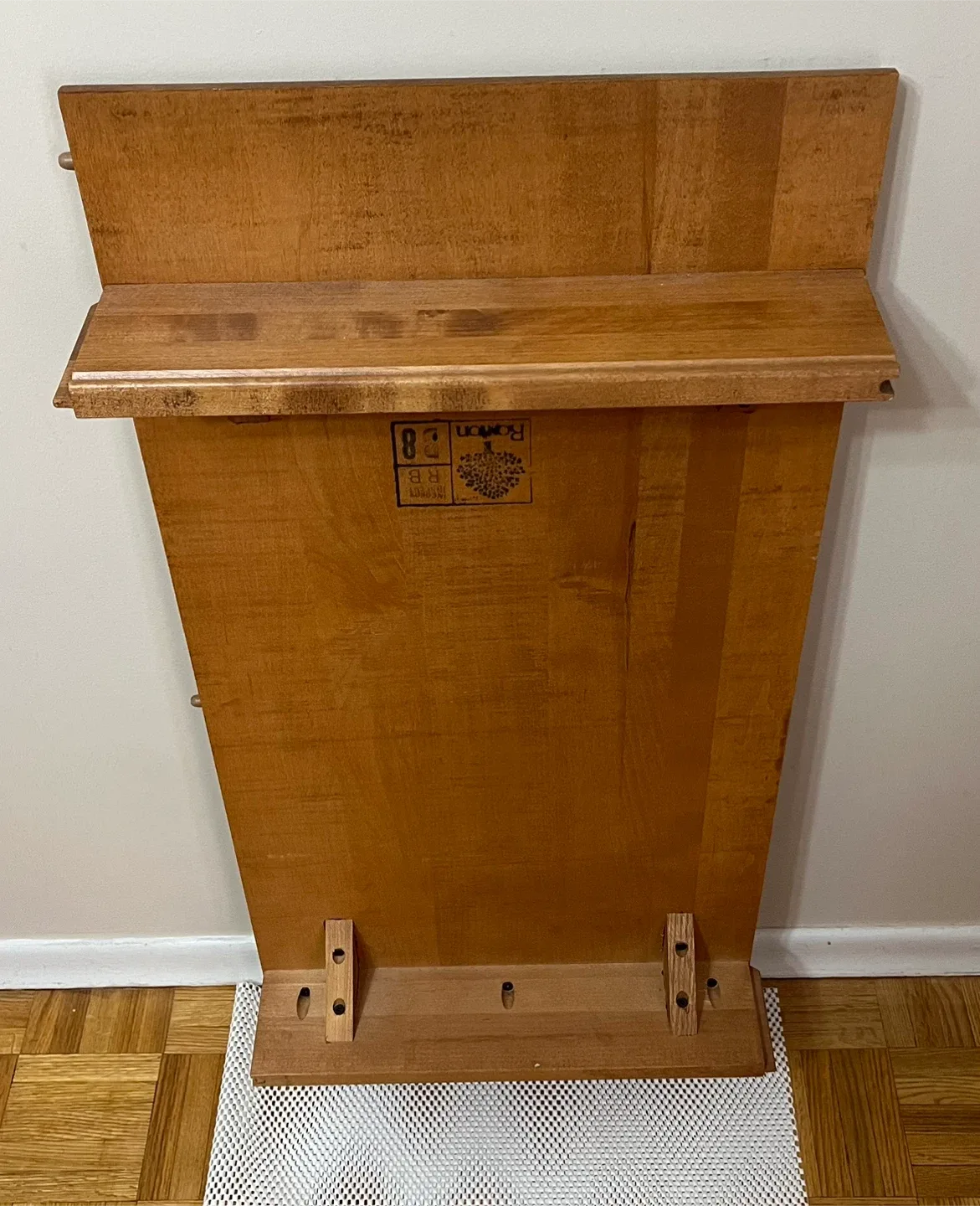 Roxton Dining Room Table Set image indicator(5)