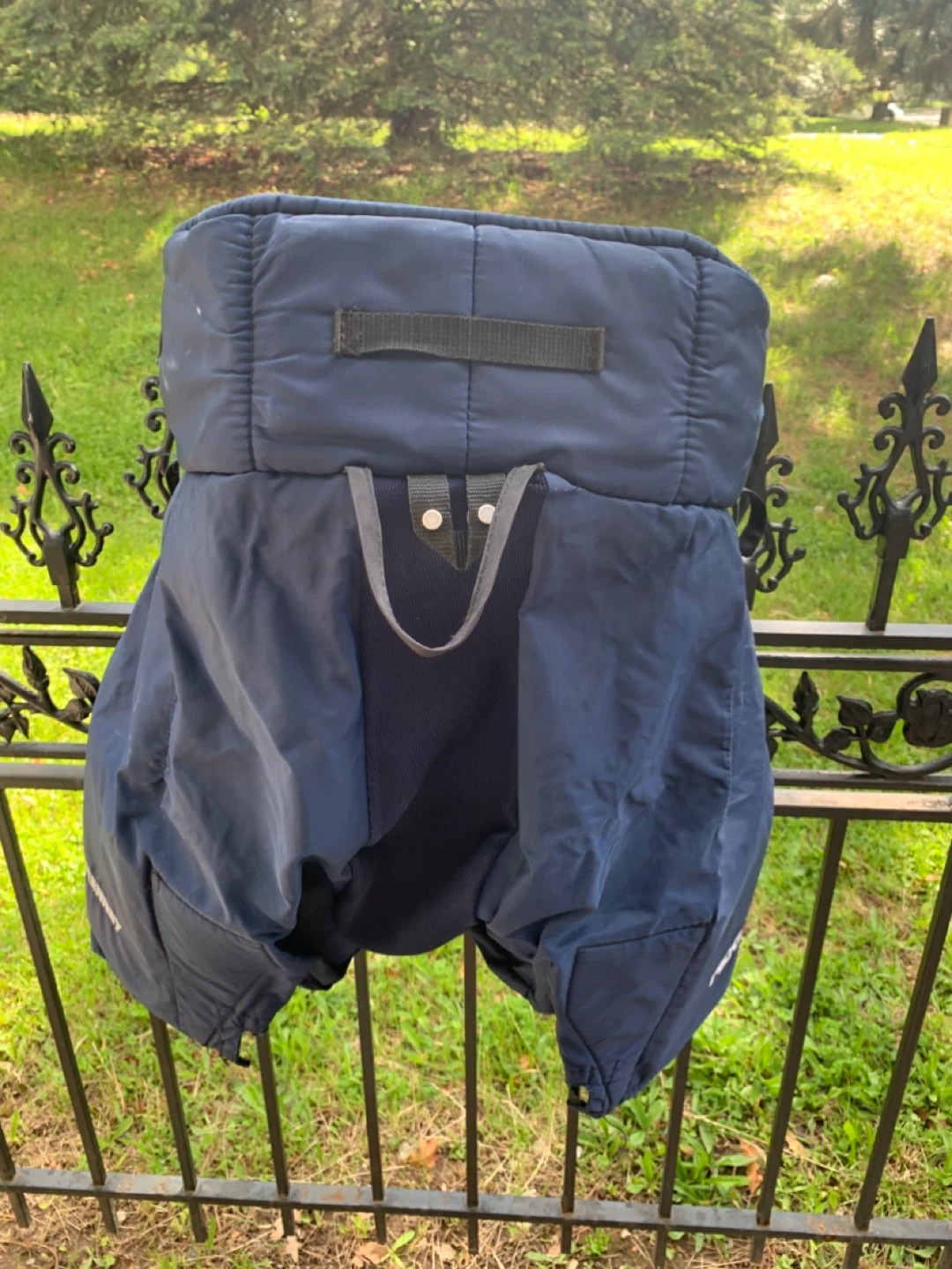 Goalie pants, ice hockey senior size small used. - photo 3