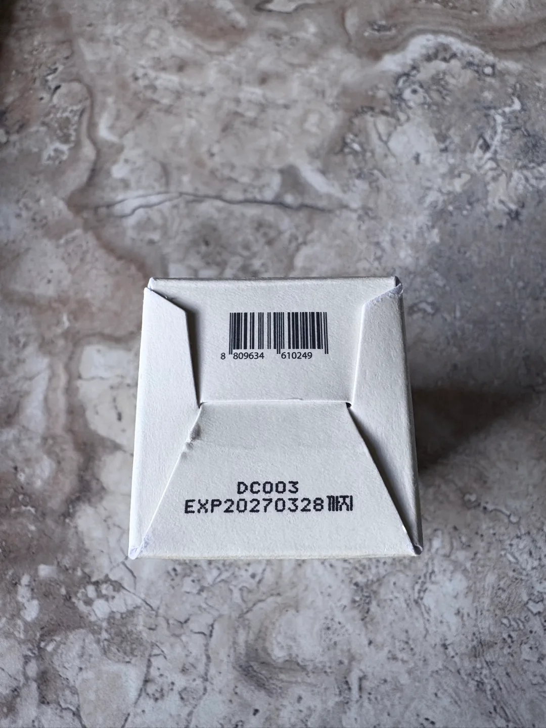 Axis-Y The Spot the Difference Blemish Treatment image indicator(3)