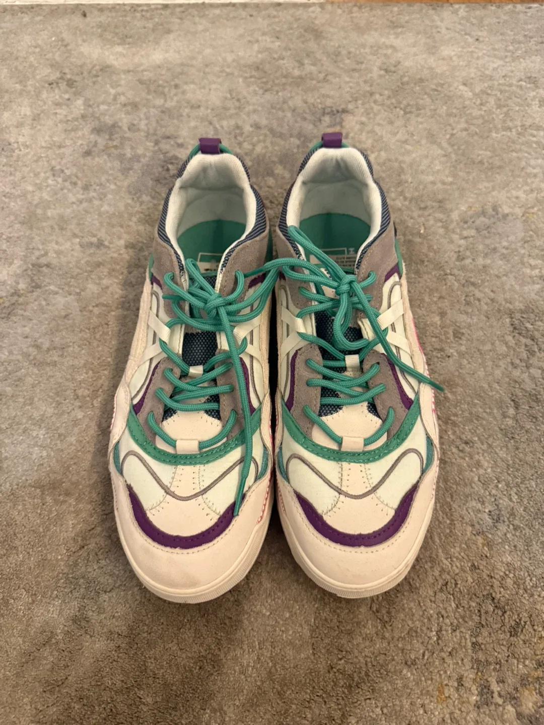 Vans Varix WC image indicator(2)
