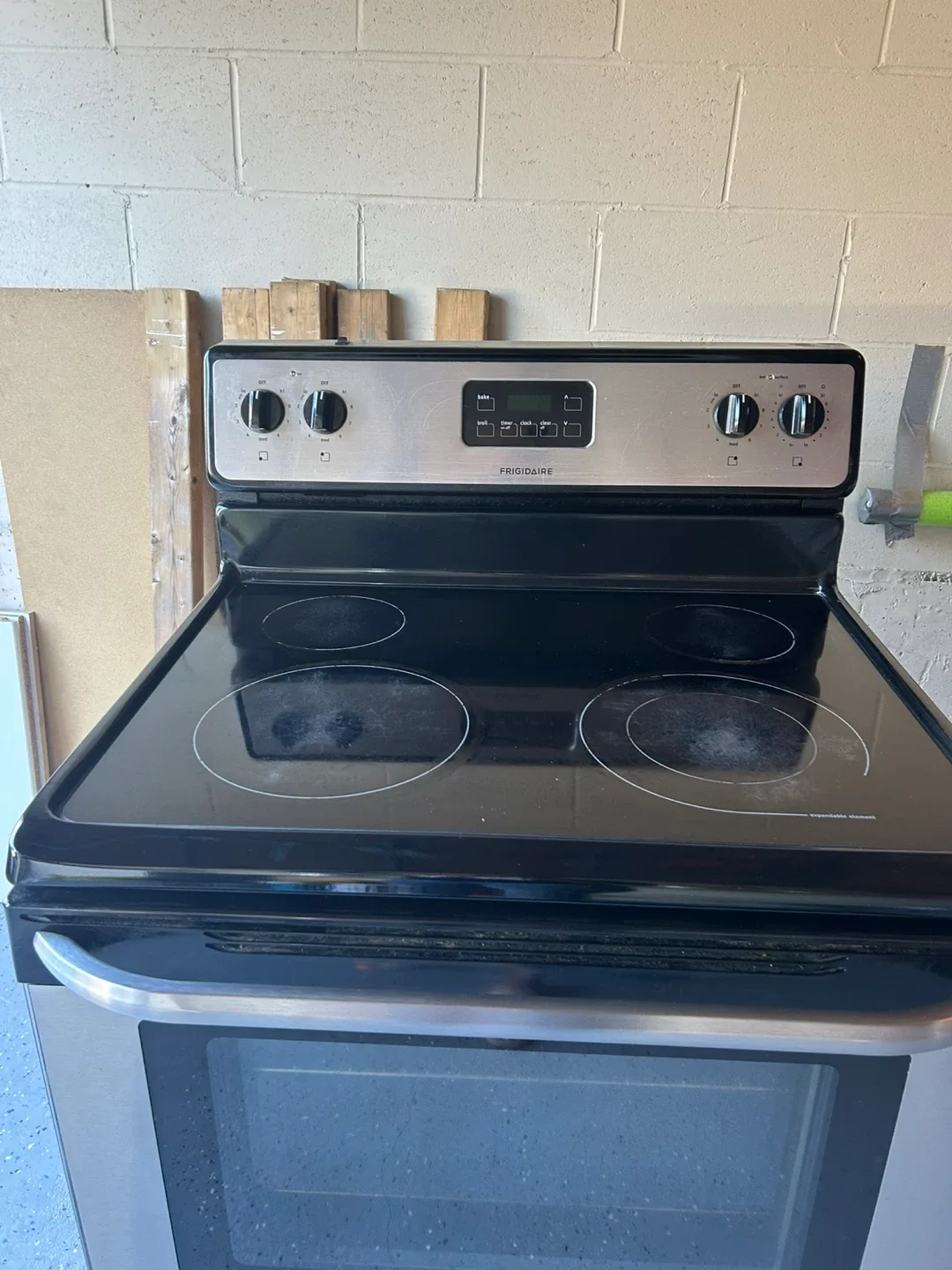 Electric range black and silver thumbnail