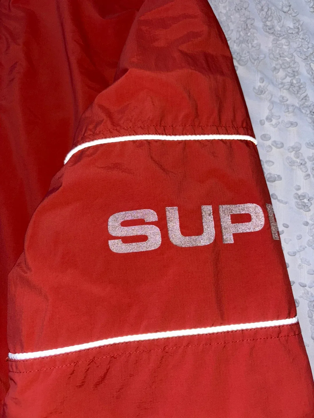 SS19 Supreme Nylon Ripstop Hooded Pullover Jacket image indicator(4)