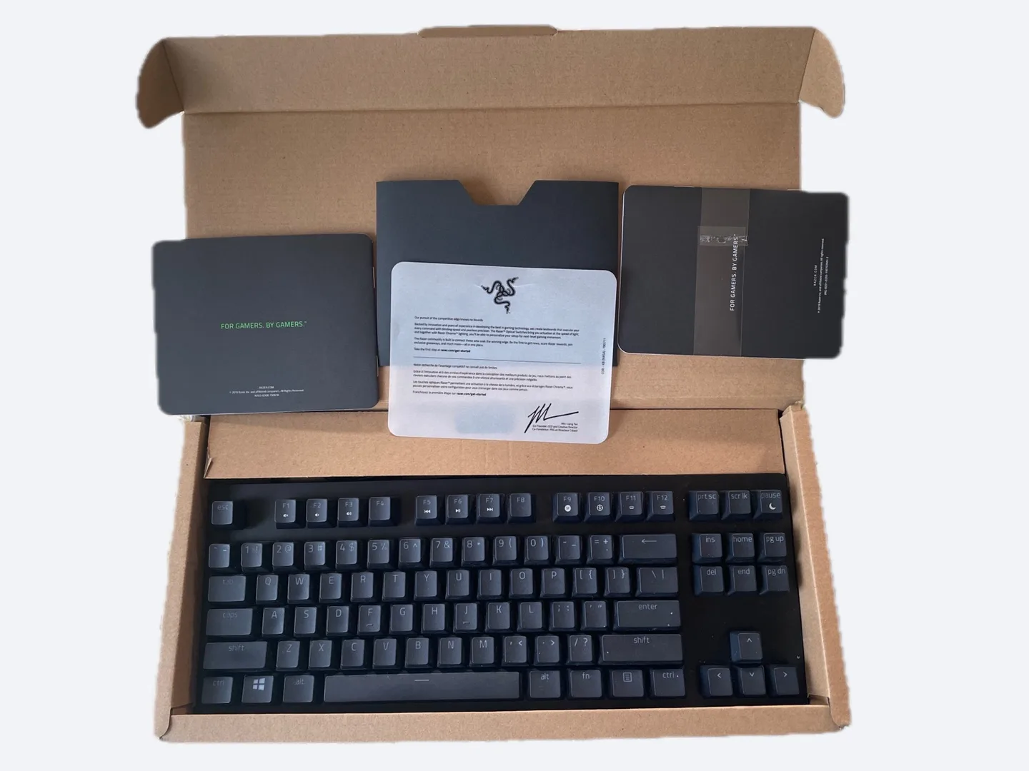 🥕Razer Huntsman Tournament Edition Gaming Keyboard thumbnail